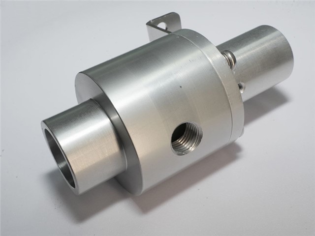 车铣复合件加工件02