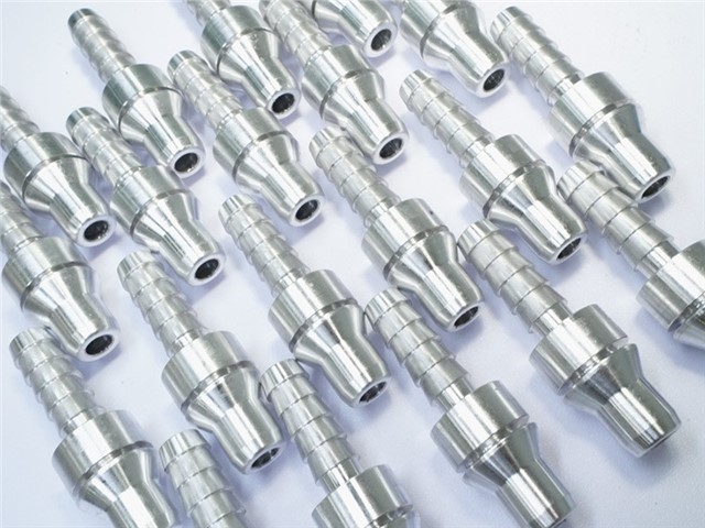 车铣复合件加工件03